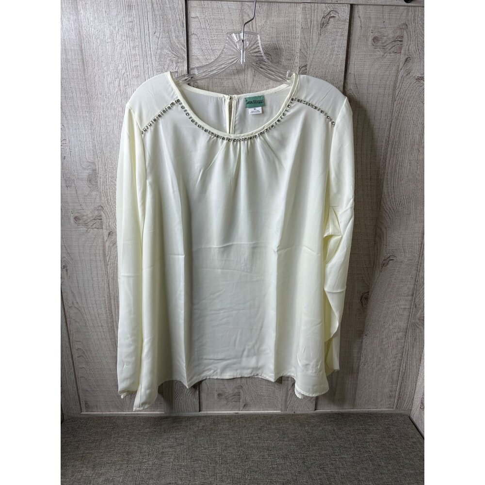 Sara Morgan XL Womens Cream Ivory Blouse With Rhinestone Detailing